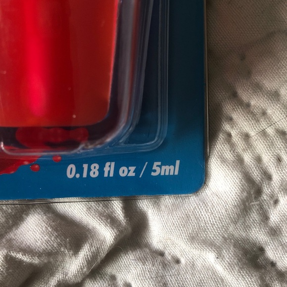 SPASCRIPTIONS Juicy Blue Raspberry Lip Oil - Picture 2 of 3